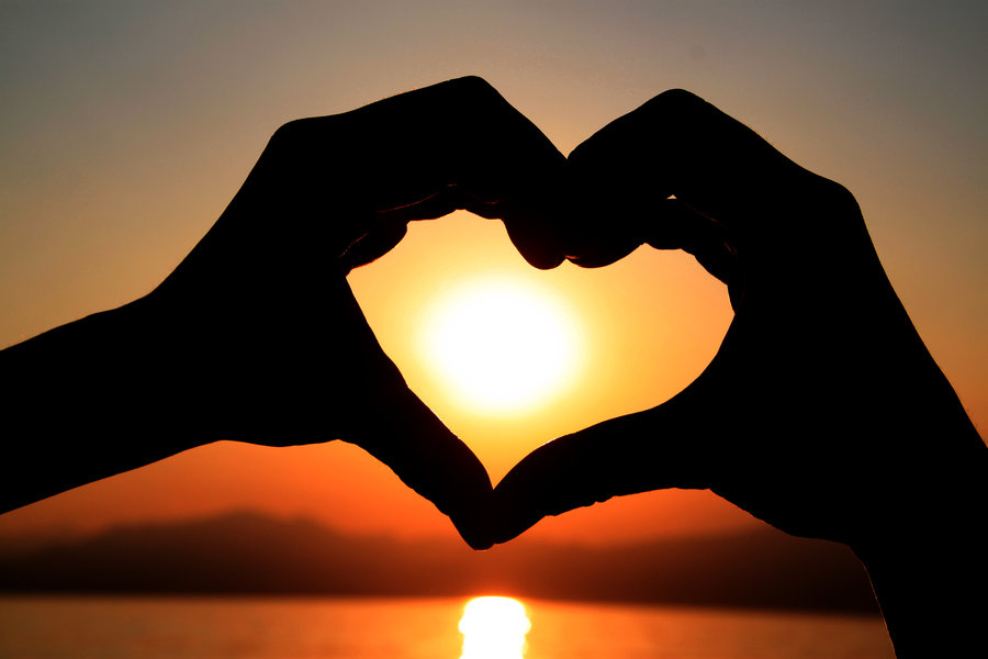 2 用心做事，真情服務(wù).jpg